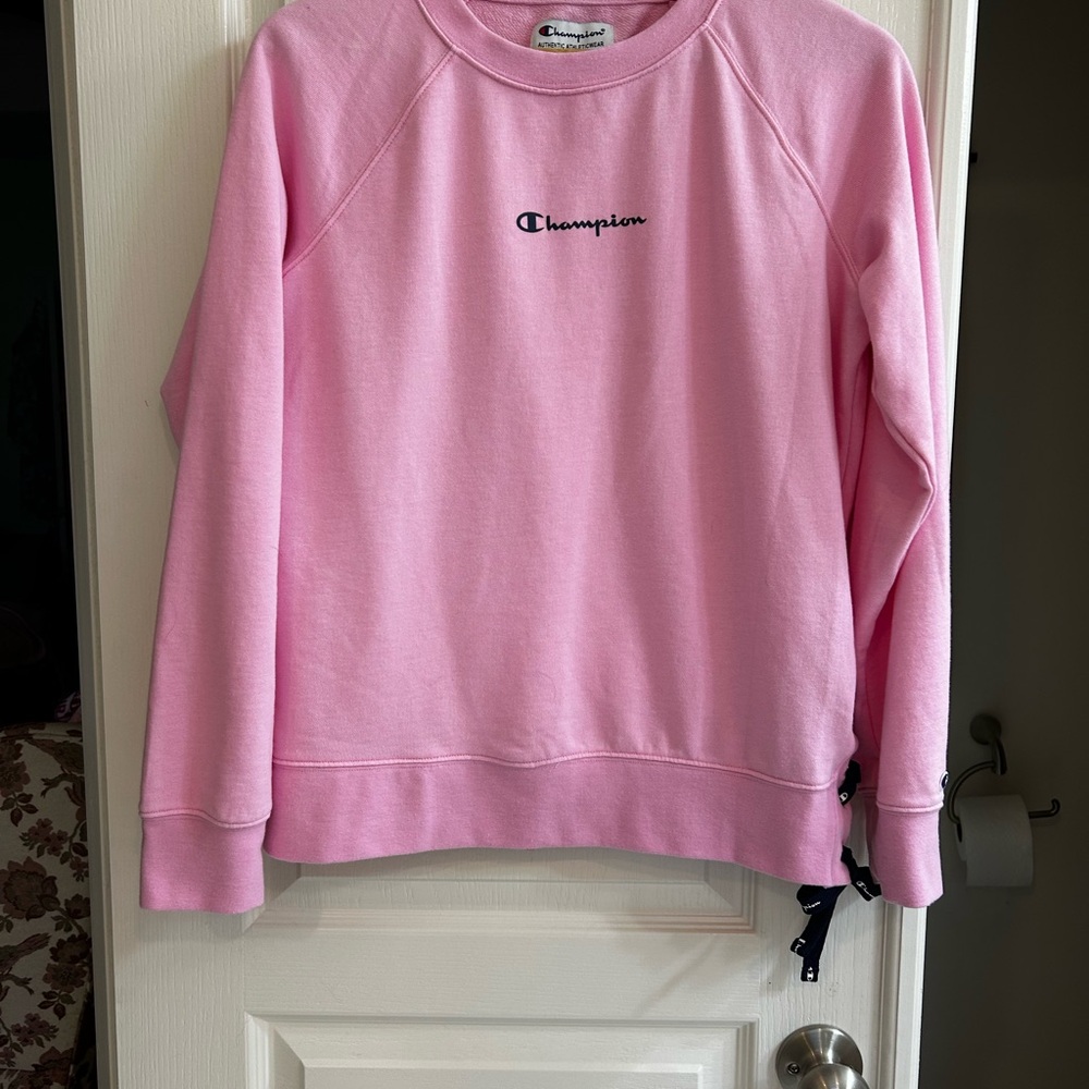 Champion Women's Pink Sweatshirt